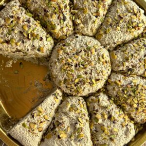 Helva Fıstıklı 1Kg